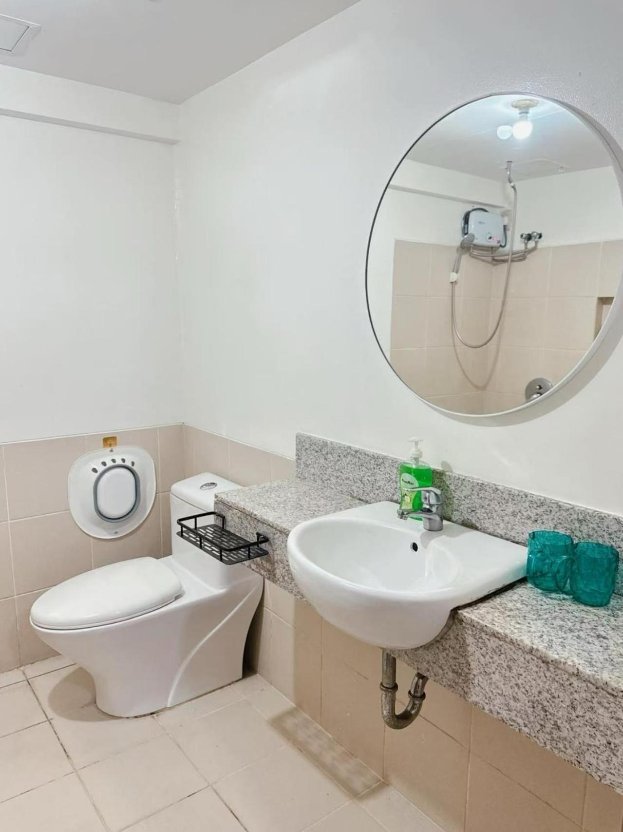 Alea Residence 21 Las Piñas Ngoại thất bức ảnh